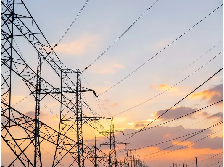 Tralicci per il trasporto dell'energia elettrica